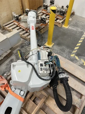 Used 2018 ABB IRB 4600 Robotics California US | MachineryMax #1462075