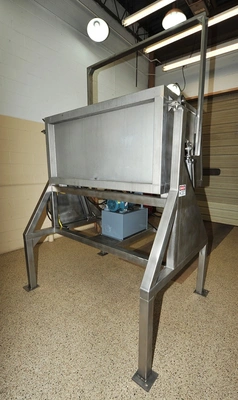 Vanmark _UNKNOWN_ Dumpers & Lifts | Envoy Equipment LLC (5)