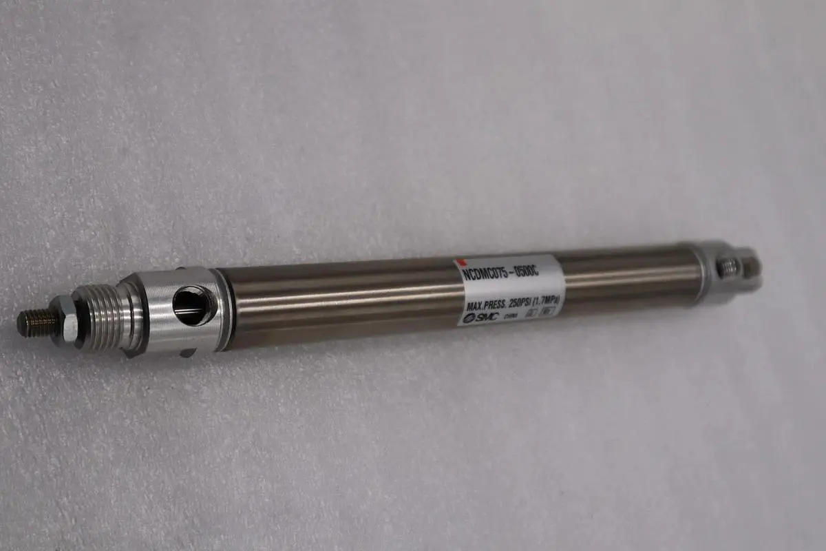 SMC NCDMC075-0500C Stroke 5.5” Max PSI 250 NEW OPEN BOX STOCK L-204-C