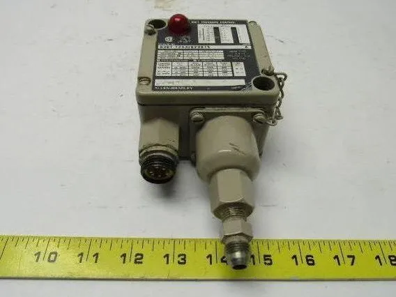 A-B Allen Bradley 836T-T253JX23X15 Style T Pressure Control Ser.A