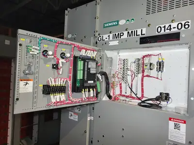 Siemens 4160 Volt MCC 400 amp each/1250 hp Vac contactors