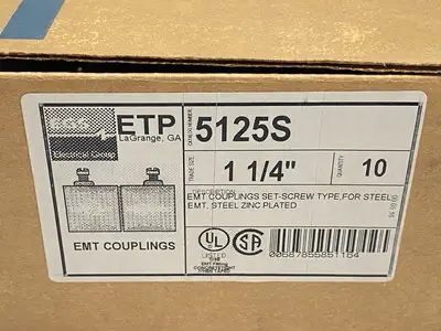 USED EGS EMT SET-SCREW COUPLING 1-1/4" LOT OF 8