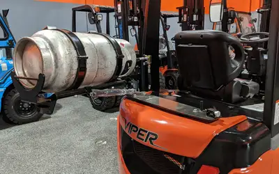 New | in-Stock 2026 Viper FY18 Internal Combustion Forklifts: Pneumatic Tire New York US | United Lift #1446904
