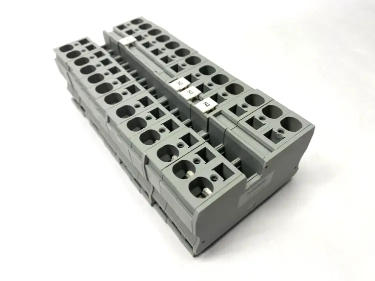 Used PHOENIX CONTACT FEED-THROUGH TERMINAL BLOCK 3036149 LOT OF 13 Terminal Blocks | Maverick Industrial Sales #1103266