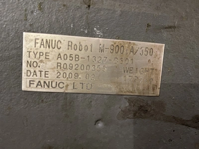 USED FANUC M-900iA/350 + R30iA