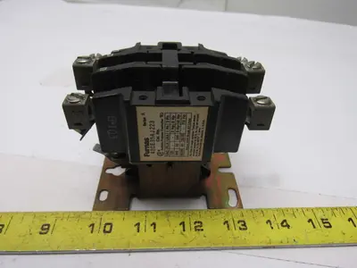 Furnas 42CE35AJ223 Ser A 600V 15Hp MAX 24V Coil Definite Purpose Controller