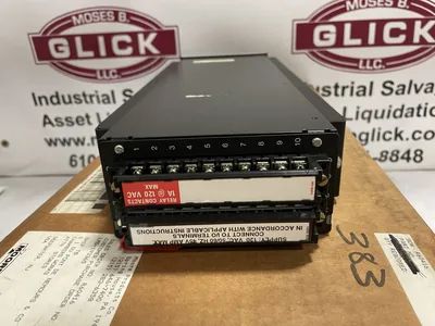 Moore 15738-119 Digital Single Loop Controller -NIB