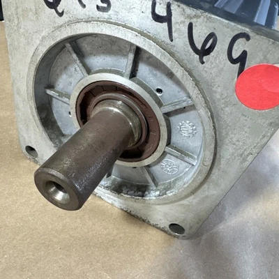 USED Rexroth R911277757