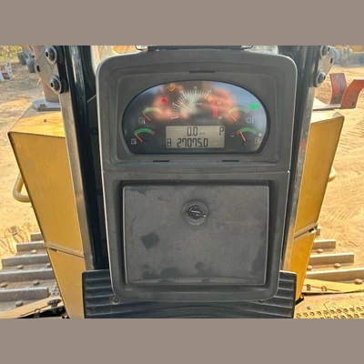 USED 2011 CATERPILLAR D11T