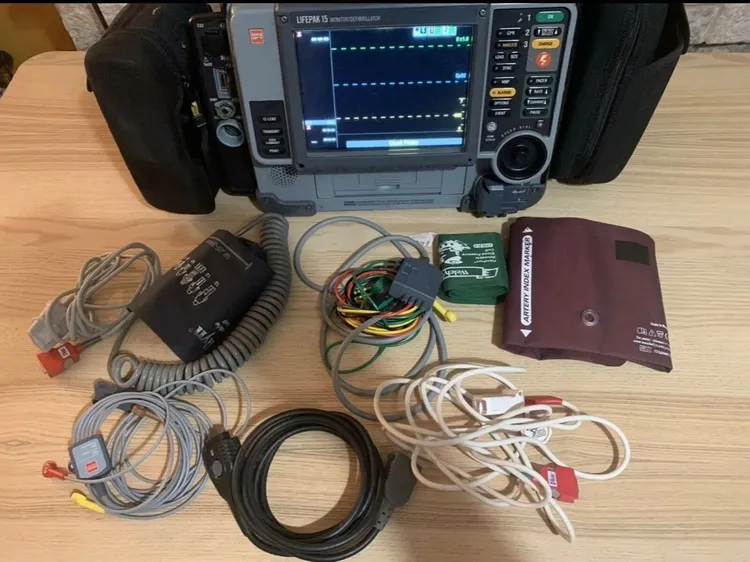 Used Physio Control Lifepak 15 Emergency/Rescue Ohio US | david.hobbs@my.com #1744154