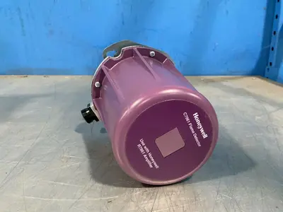 Used HONEYWALL C7061A1046 Photoelectric Sensors Ohio US | HGR 24 #1295217