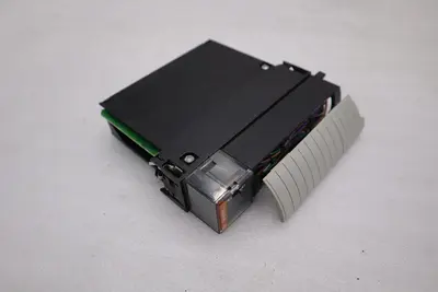 AB Allen-Bradley 1756-OA16I 16Pt. Isolated Output Module STK 5363