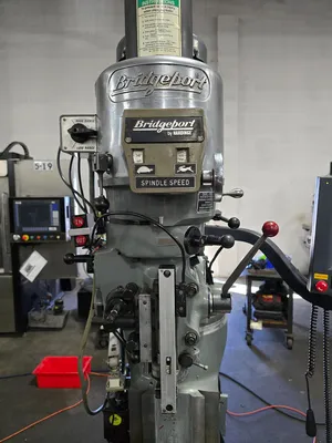 2005 BRIDGEPORT HARDINGE SERIES 1 Mills, CNC | Machinery Central (6)