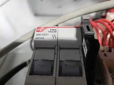 USED SQUARE D MODEL 6