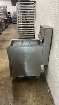 Used Pitco _UNKNOWN_ Restaurant Equipment (Miscellaneous) Illinois US | Falcon Restaurant Supply #1473784