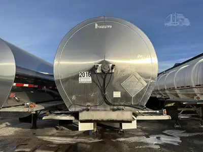 Used 1995 BRENNER _UNKNOWN_ Tanker Trailers Indiana US | Lakeshore Equipment Sales #1546569