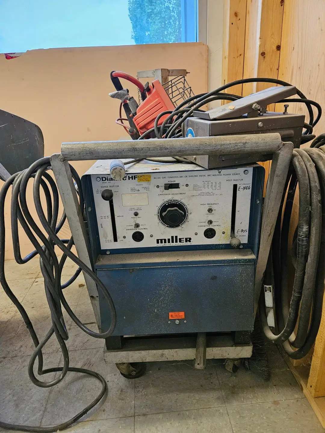 USED MILLER HF