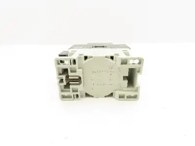 ABB AF30Z-30-00-21 Auxiliary Contactor 600V 50A