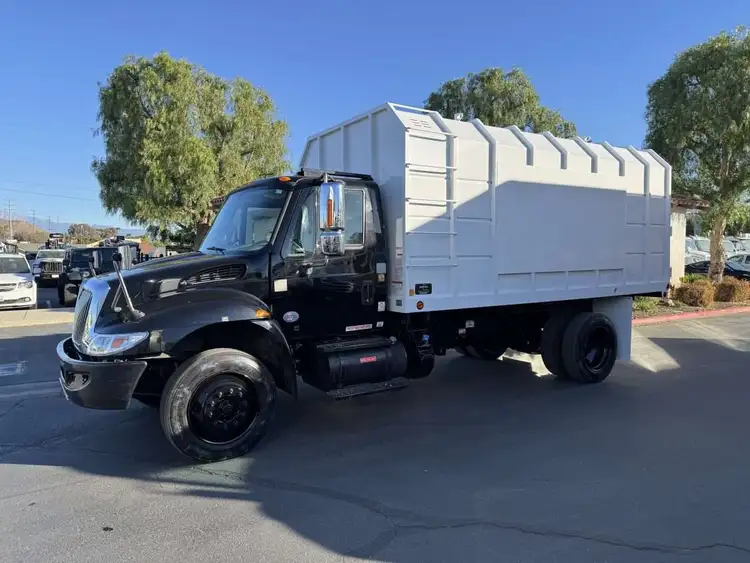 Used 2018 INTERNATIONAL 4300 Box trucks California US | Commerce Truck Equipment Sales #1548309