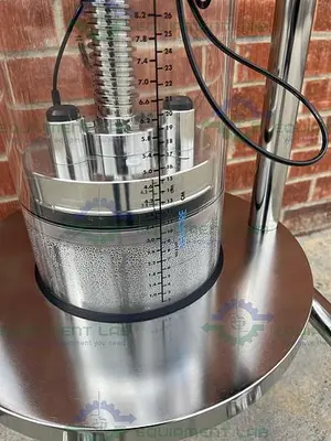 USED MILLIPORE QUIKSCALE 200/550 CHROMATOGRAPHY COLUMN 17 LITER  CAT # GA201711