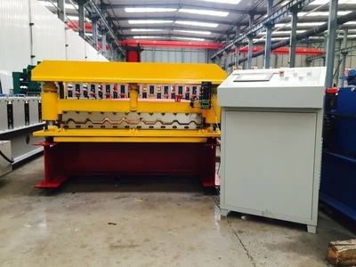 Full Automatic Roofing Sheet Roll Forming Machine in China
