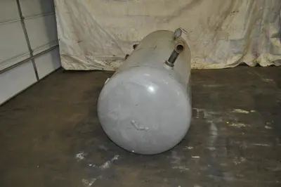 350 GALLON AIR RECIEVER TANK137 PSI