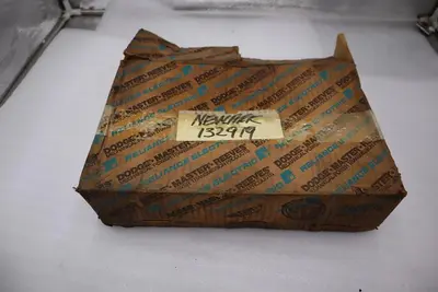 NEW OPEN BOX Dodge P2B-SCM-307 3-7/16” Bore Pillow Block Bearing STOCK 1674CC