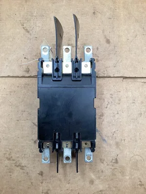 Fuji Electric BU-ESB3070 70A Circuit Breaker; 56271234; 70A 600V 3 Pole