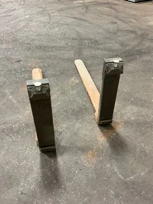 Used CASCADE EA001 Pallet Forks Ohio US | Equipment Recovery Corp. #1331817