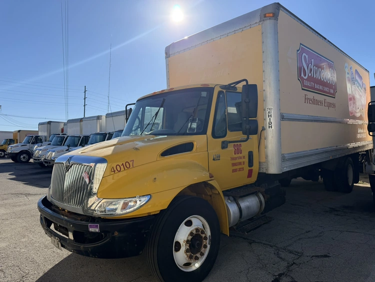 Used 2007 INTERNATIONAL 4300SBA4X2 Box trucks Ohio US | Miedema Asset Management Group #1578135