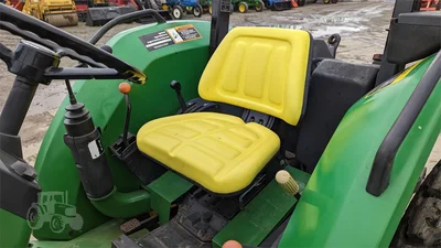 USED 1996 JOHN DEERE 5200