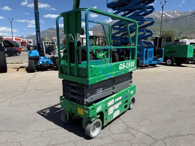 USED 2016 GENIE GS-1930