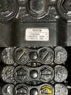 Hydraulic Valve Bank