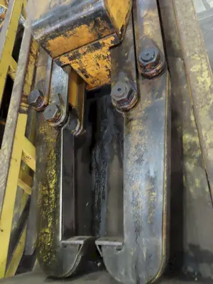 40 TON (80,000 LBS) BRADLEY ADJUSTABLE TELESCOPING COIL LIFTING GRAB TONGS: STOCK #23557