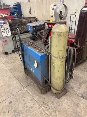 1989 MILLER ELECTRIC CP-250TS Welding Equipment | ListingHippo (2)