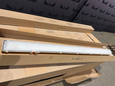 NEW 2020 CERTOLUX CRV96-LED840K200LUNV-P69