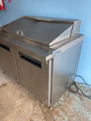 75-0333 Maxx Cold 48'' Self Contained Megatop Sandwich Prep Cooler MXCR48M