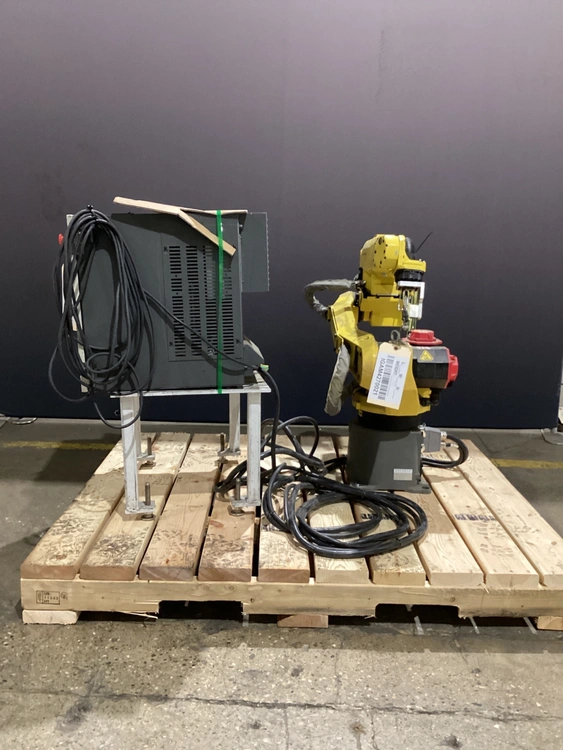 Used 2018 FANUC M-10iA/12 + R-30iB PLUS Robots Michigan US | iGAM Industrial Marketplace #1377689