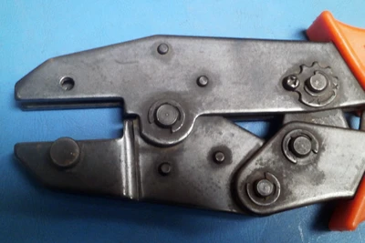 Used Unknown Brand Crimp Tool