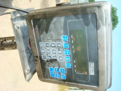 300Kg Avery Weigh-Tronix Digital Platform  Scale type E1010