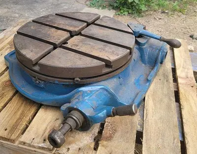 16'' Diameter T-Slot Rotary Table