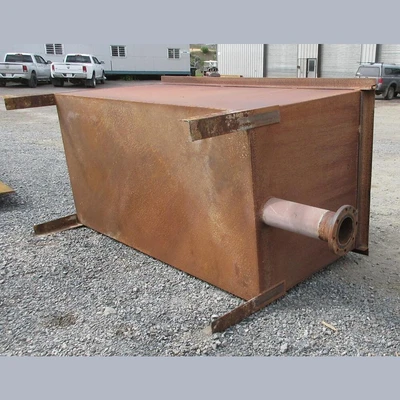 800 Gallon Pump Box