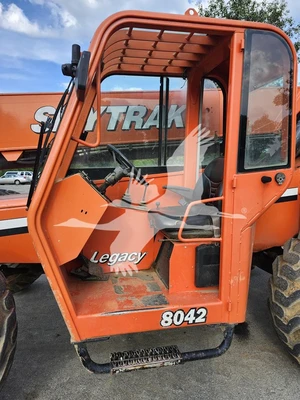 USED 2010 SKY TRAK 8042 LEGACY