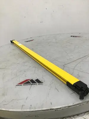 USED KEYENCE CORP GL-R56H-R