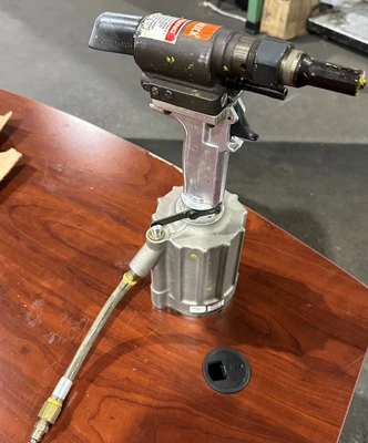 HUCK 225/245 AIRCRAFT PNEUMATIC RIVETER