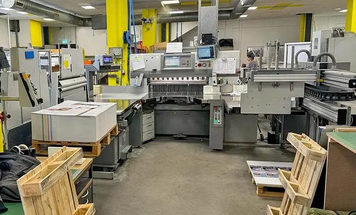Used 2004 POLAR 115XT FLOWLINE CUTTING SYSTEM Paper Cutters Illinois US | Capital Equipment Solutions #468451