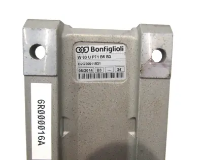 NEW BONFIGLIOLI W-63-U-P71-B5-B3 BEAR BOX W63UP71B5B3