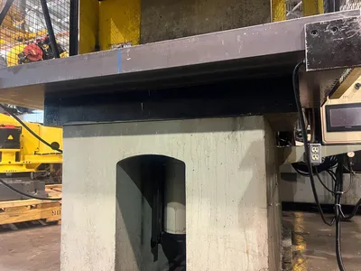 2014 ACCURL HPP x 160T / 16T Hydraulic Press | Universal Press & Machinery (UPM) (13)