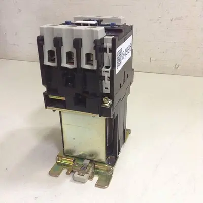 USED TELEMECANIQUE LP1D5011