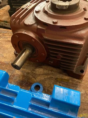 NEW Cone Drive SHV40A105-Y7A